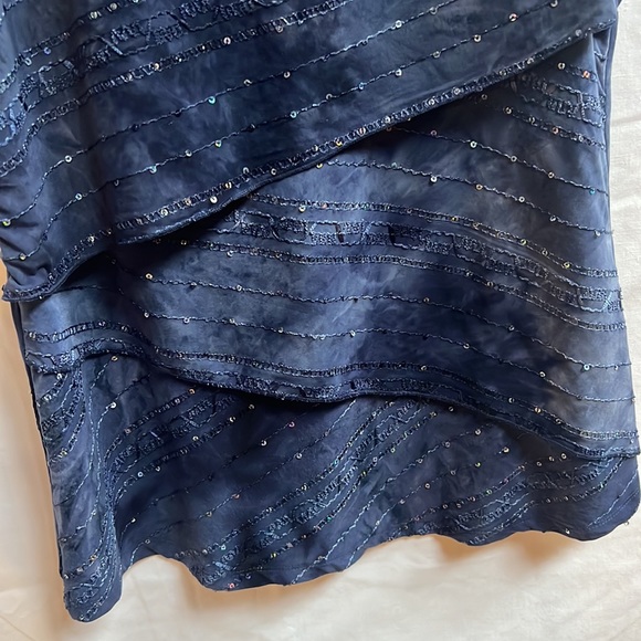 Dressbarn Top - Picture 6 of 7